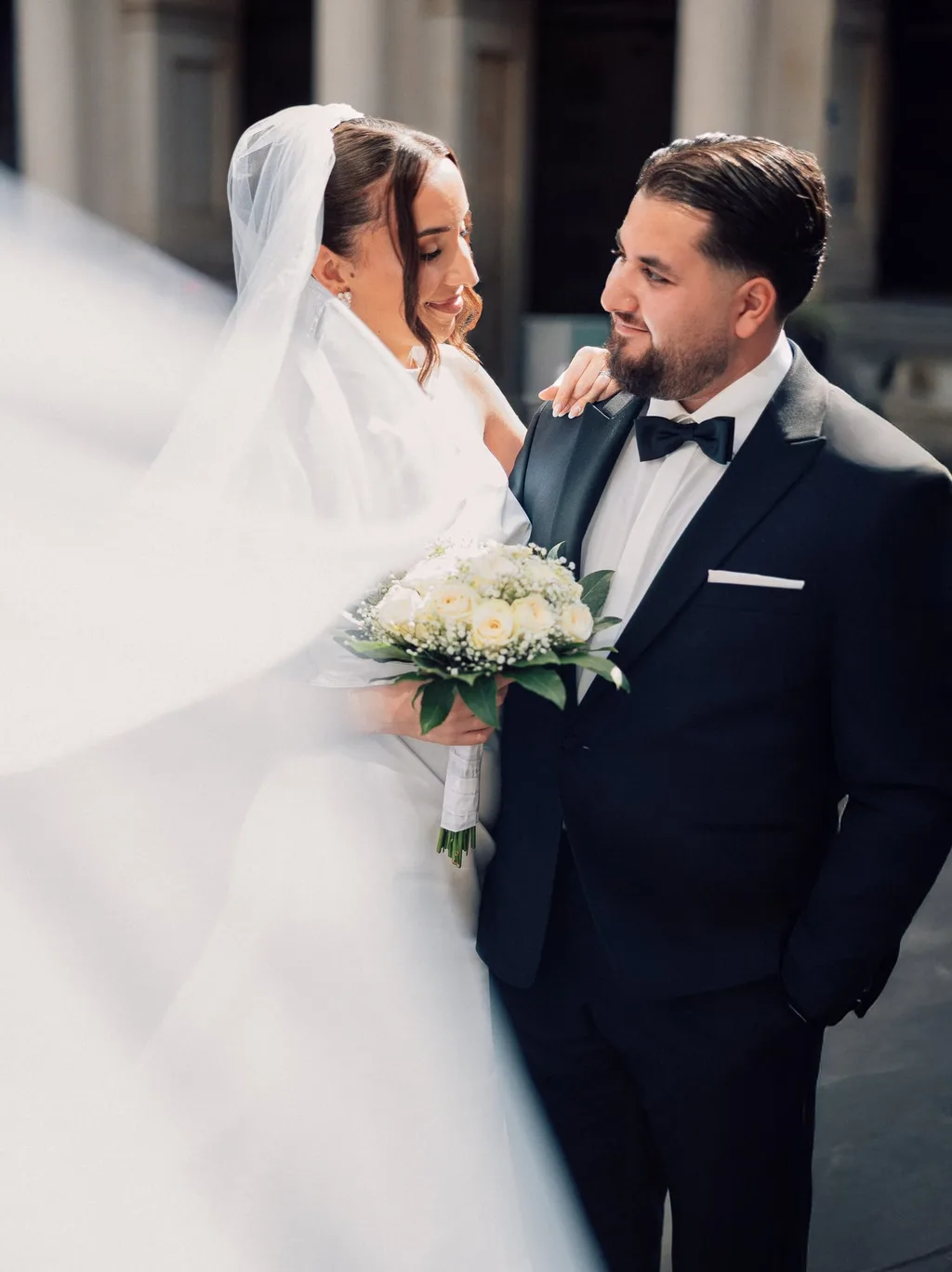 Eliana & Mahan, Rathaus Altona, Bild 1