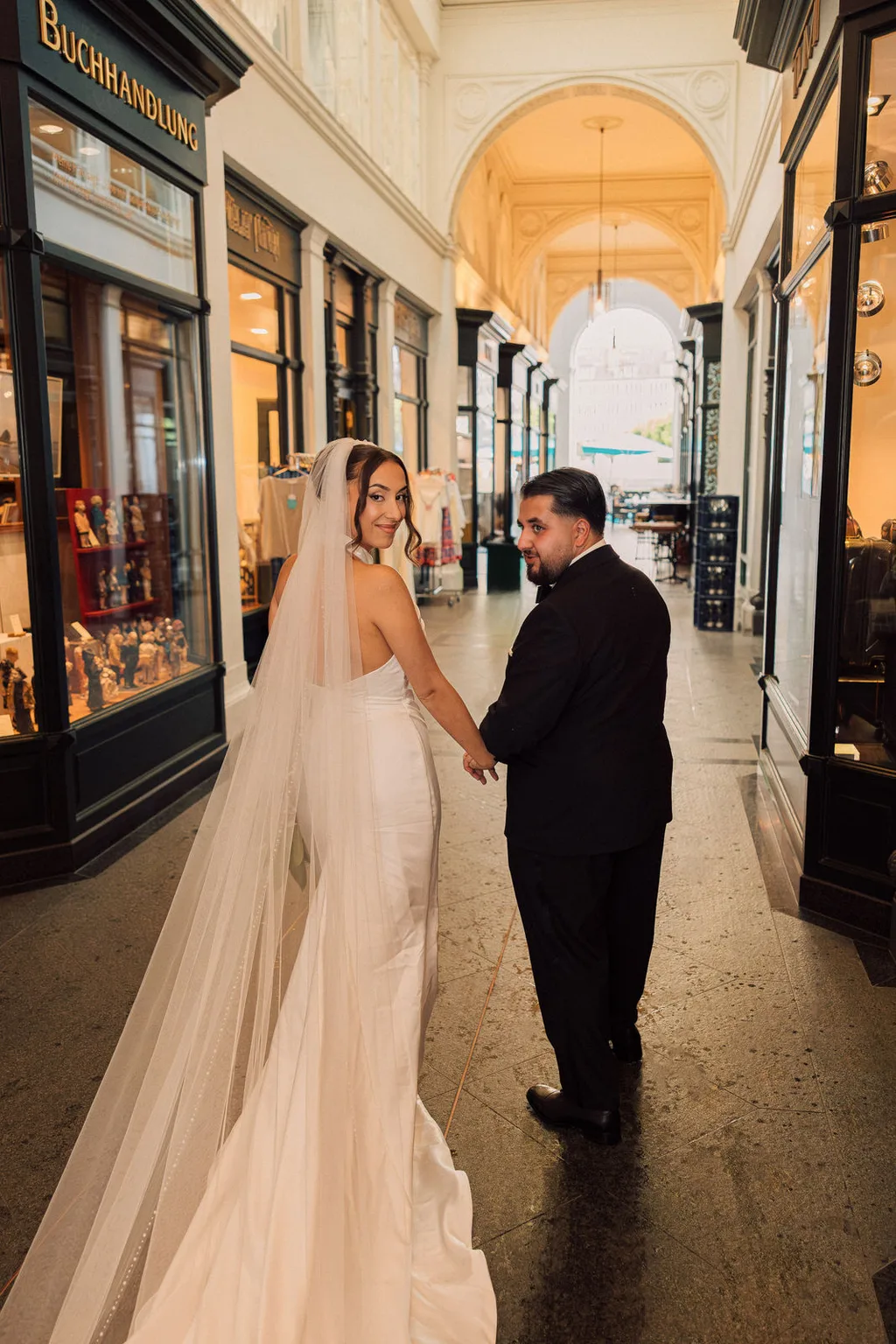 Eliana & Mahan, Rathaus Altona, Bild 9